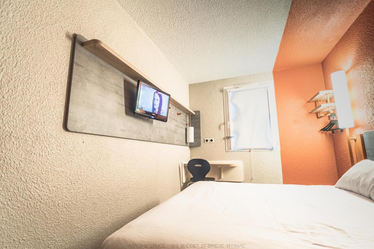 Ibis Budget Saint-Brieuc Yffiniac Buitenkant foto